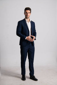 Gentlemen business suit slim fit