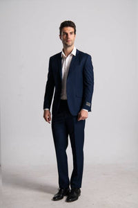 Gentlemen business suit slim fit